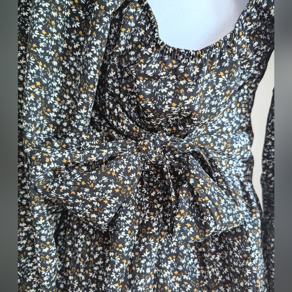 AVANTLOOK Small Open Keyhole Floral Midi Dress Button Down Bow Back - Picture 4 of 7